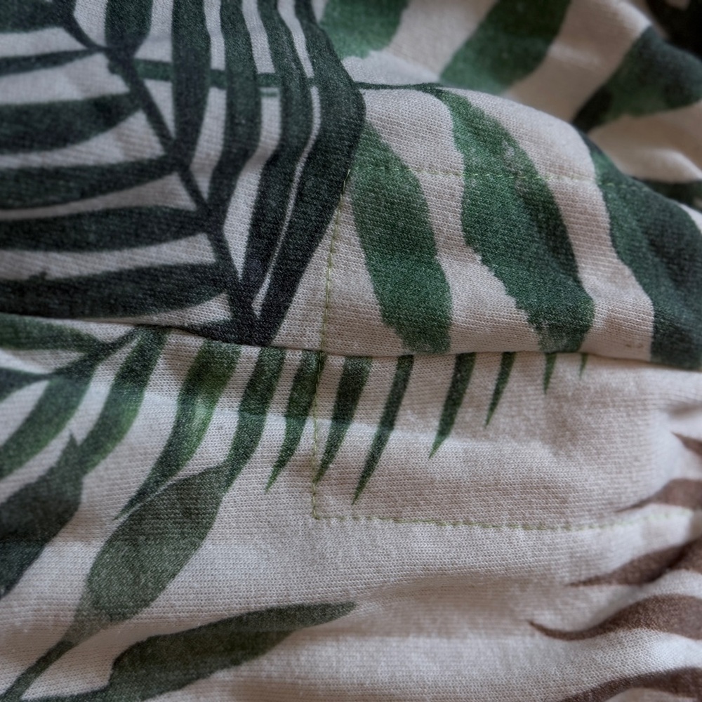 Aviator Nation Jungle Tiger Men Shorts - Picture 3 of 7